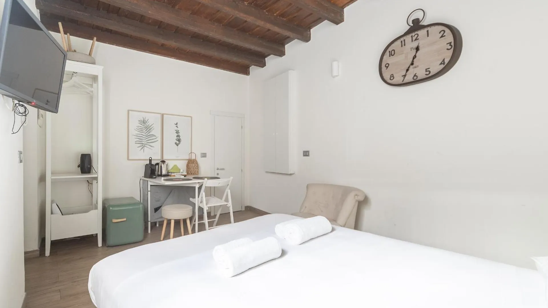 Apartment Your Lovely Retreat In Brera Milan