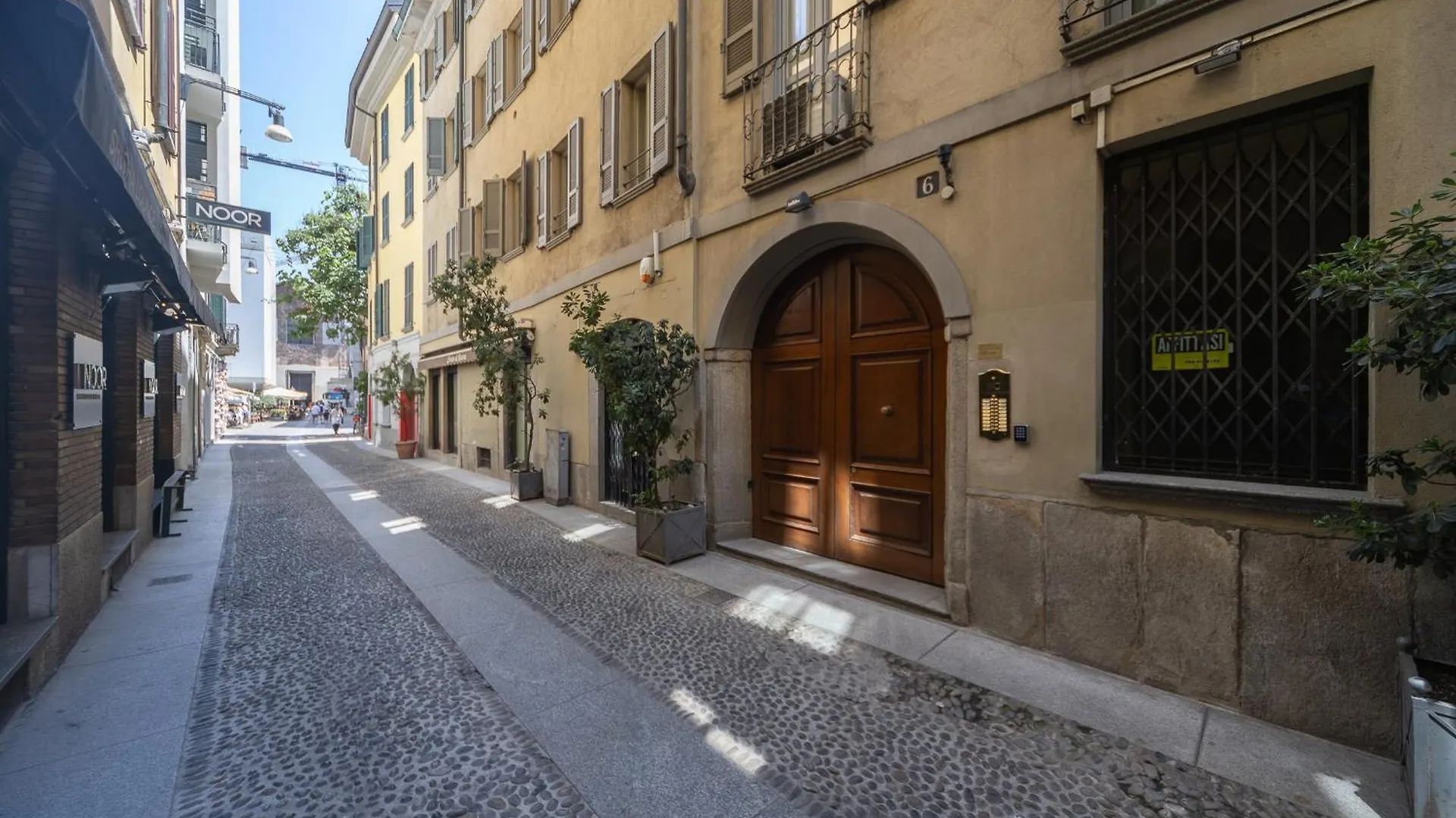 Your Lovely Retreat In Brera Milan Apartment